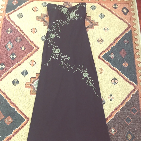 Dresses & Skirts - Black with gold flowers maxi strapless dress